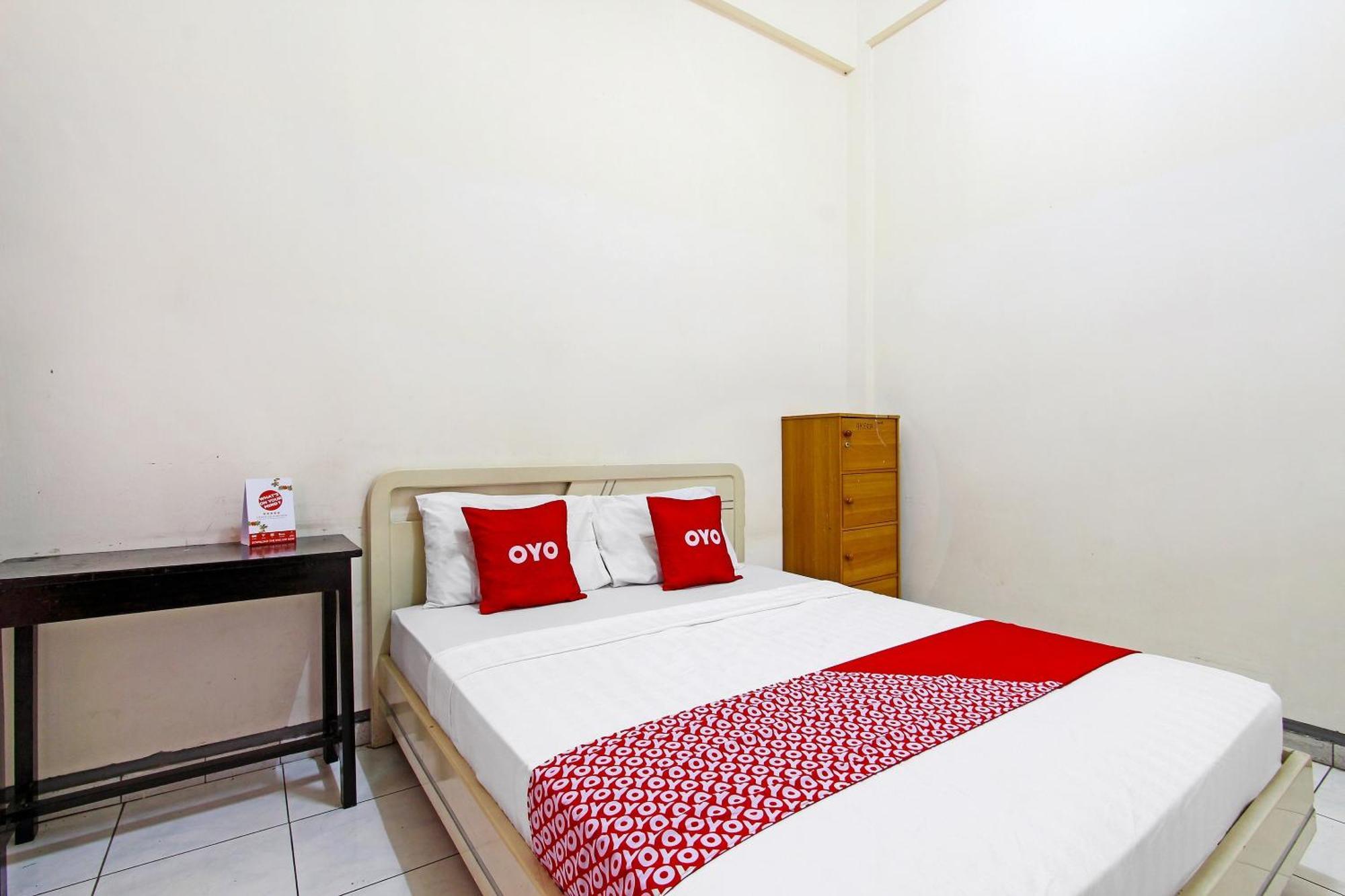 Oyo 91354 Hotel Mutiara Magelang Exterior photo