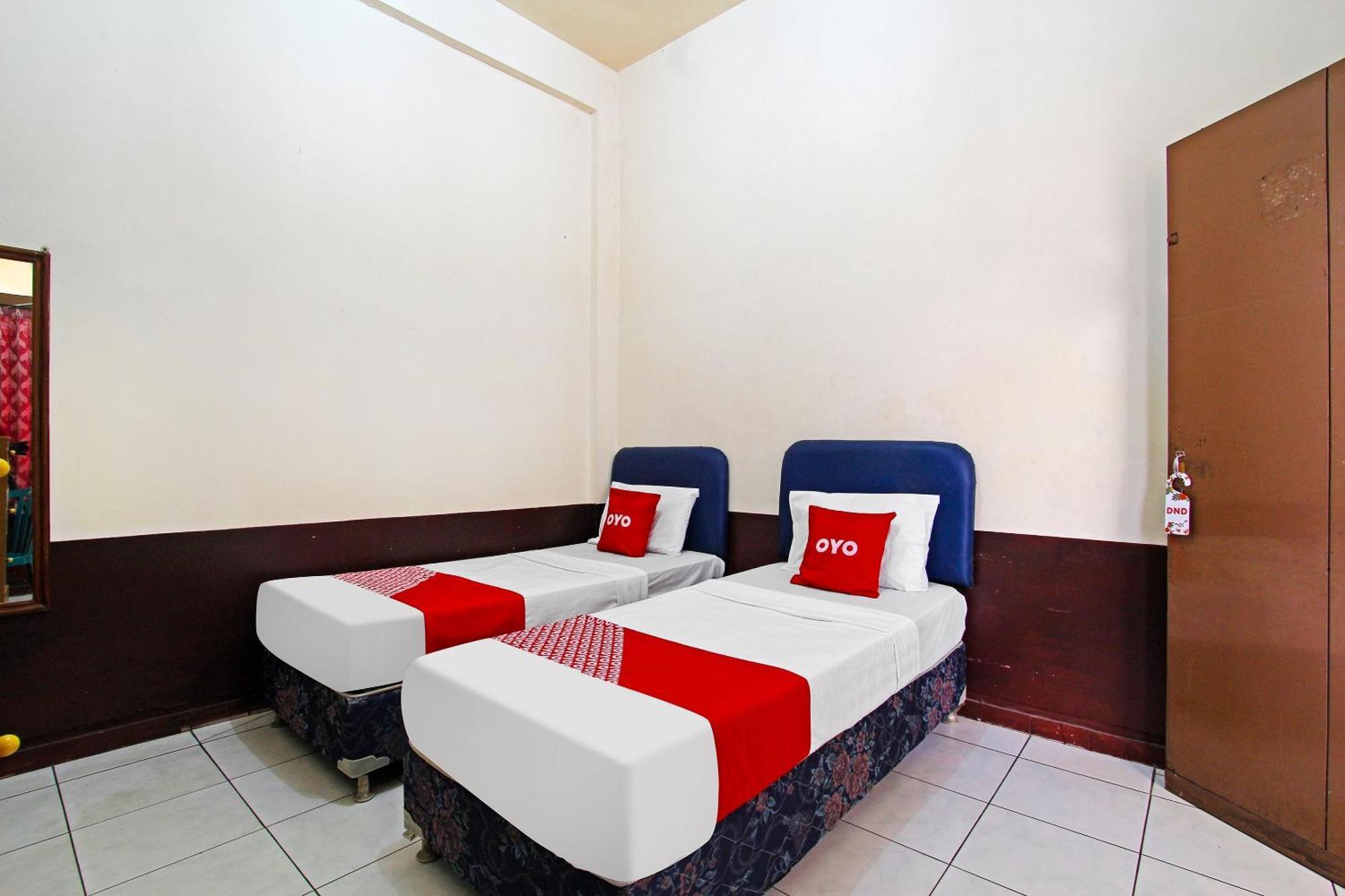 Oyo 91354 Hotel Mutiara Magelang Exterior photo